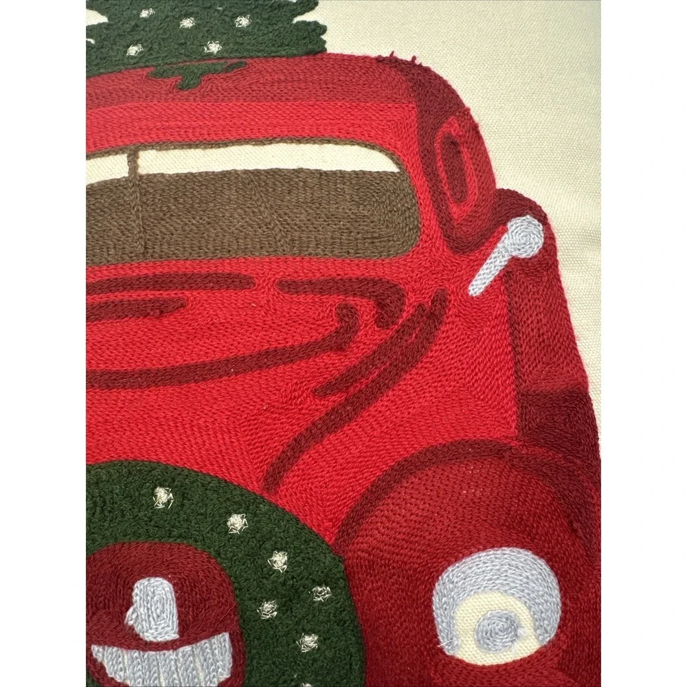 Christmas Holiday Throw Pillow Vintage Truck With‎ Tree Beige 17